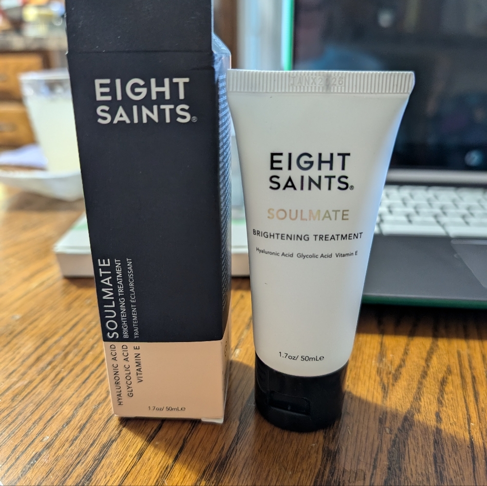 Eight Saints Soulmate Brightening Treatment 1.7fl.oz. 50mL